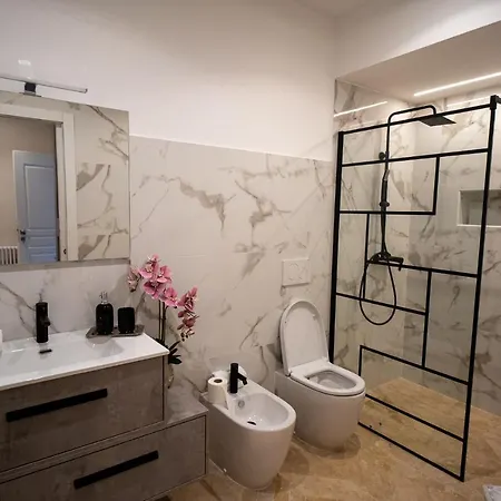 Guest house Luxury Cecilia Via Antonio Del Re 9