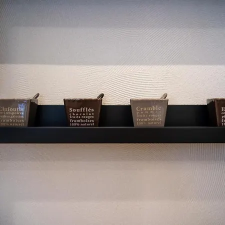 Luxury Cecilia Via Antonio Del Re 9 Guest house *