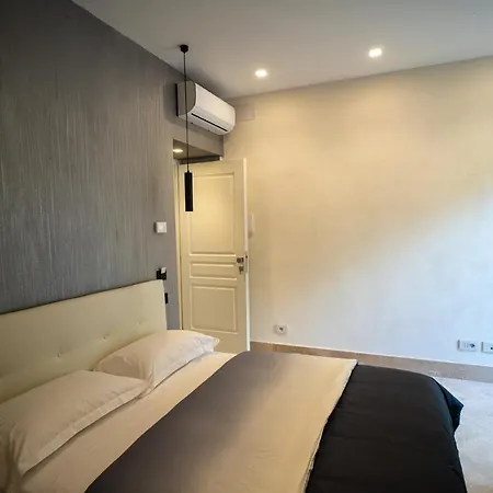 Luxury Cecilia Via Antonio Del Re 9 Guest house Tivoli