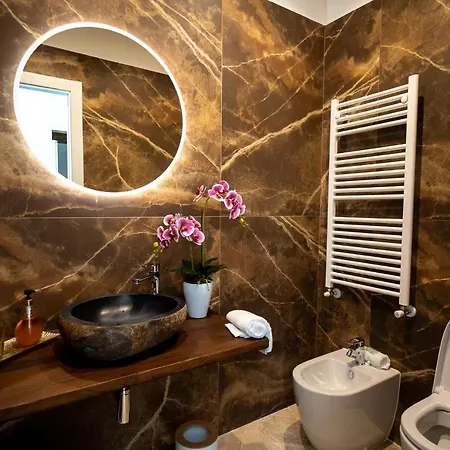 Guest house Luxury Cecilia Via Antonio Del Re 9